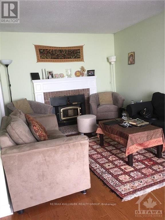 163 - 651 Trelawny Private, Ottawa, Ontario  K2C 3M7 - Photo 2 - X12122709