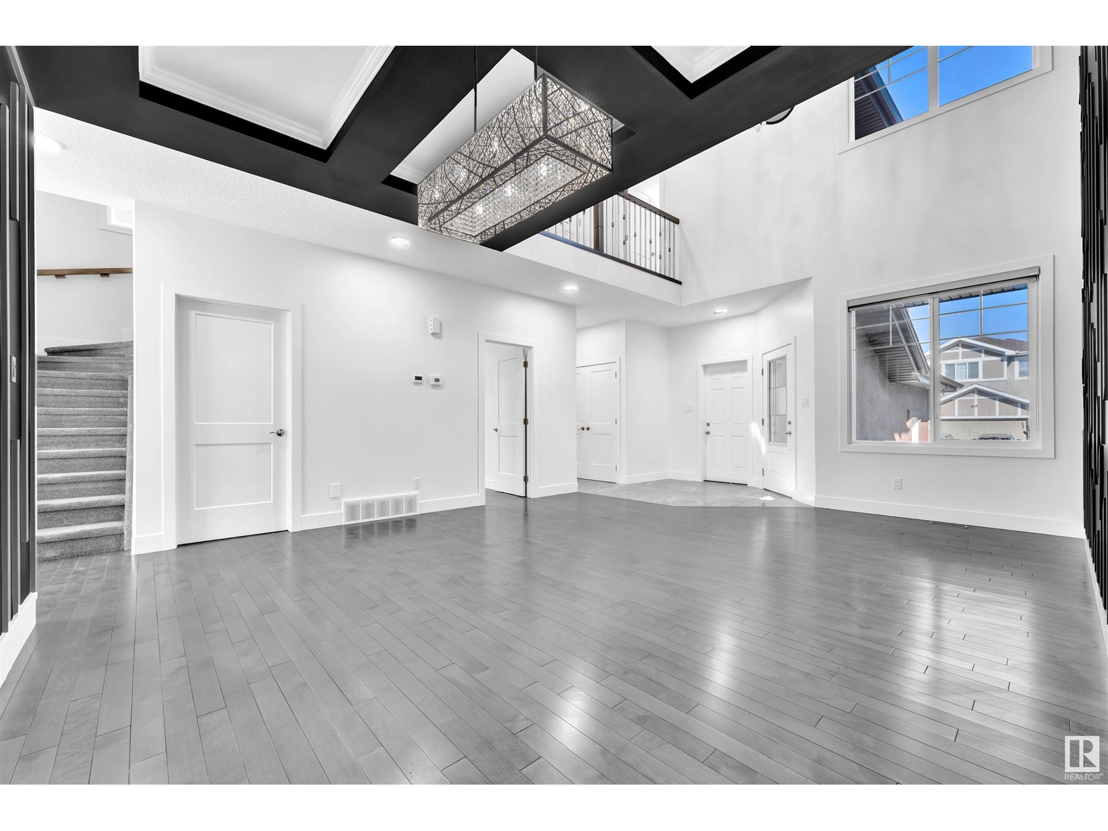 17208 60 St Nw, Edmonton, Alberta  T5Y 3W3 - Photo 3 - E4434394