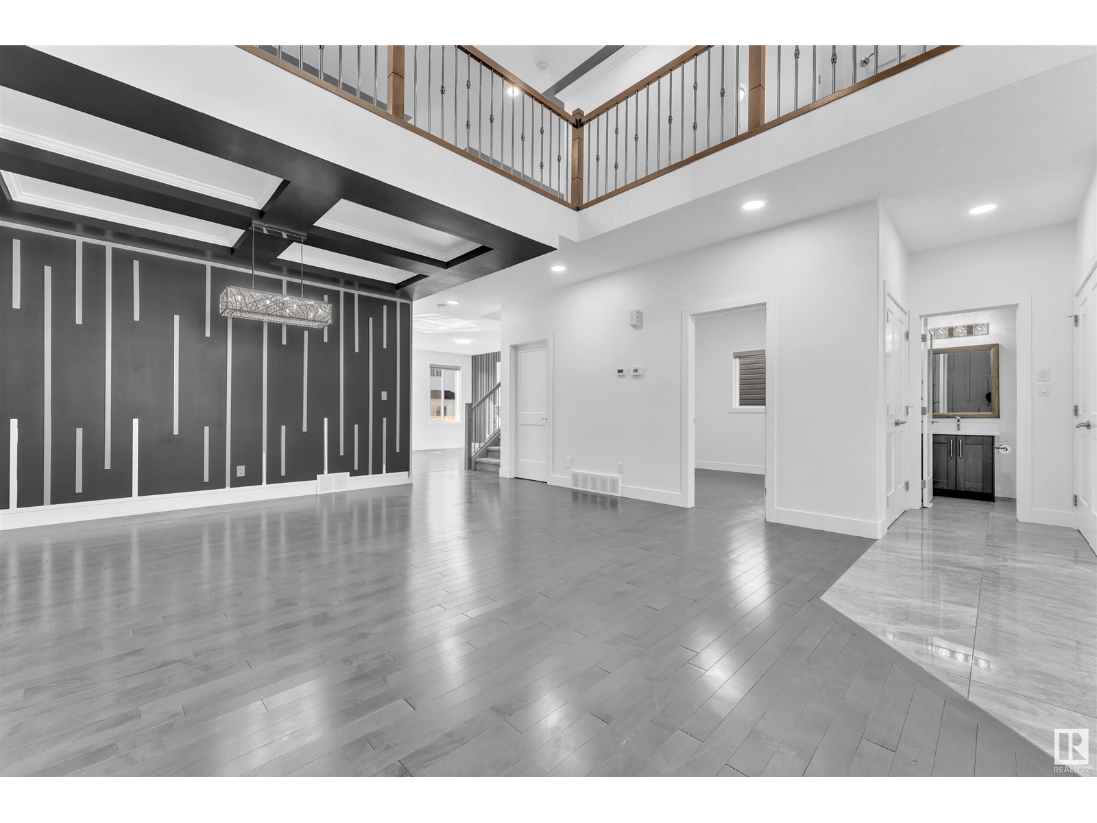 Property at 17208 60 ST NW image 2