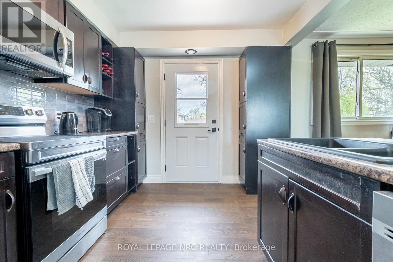 3 Killins Street, West Lincoln, Ontario  L0R 2A0 - Photo 10 - X12122722