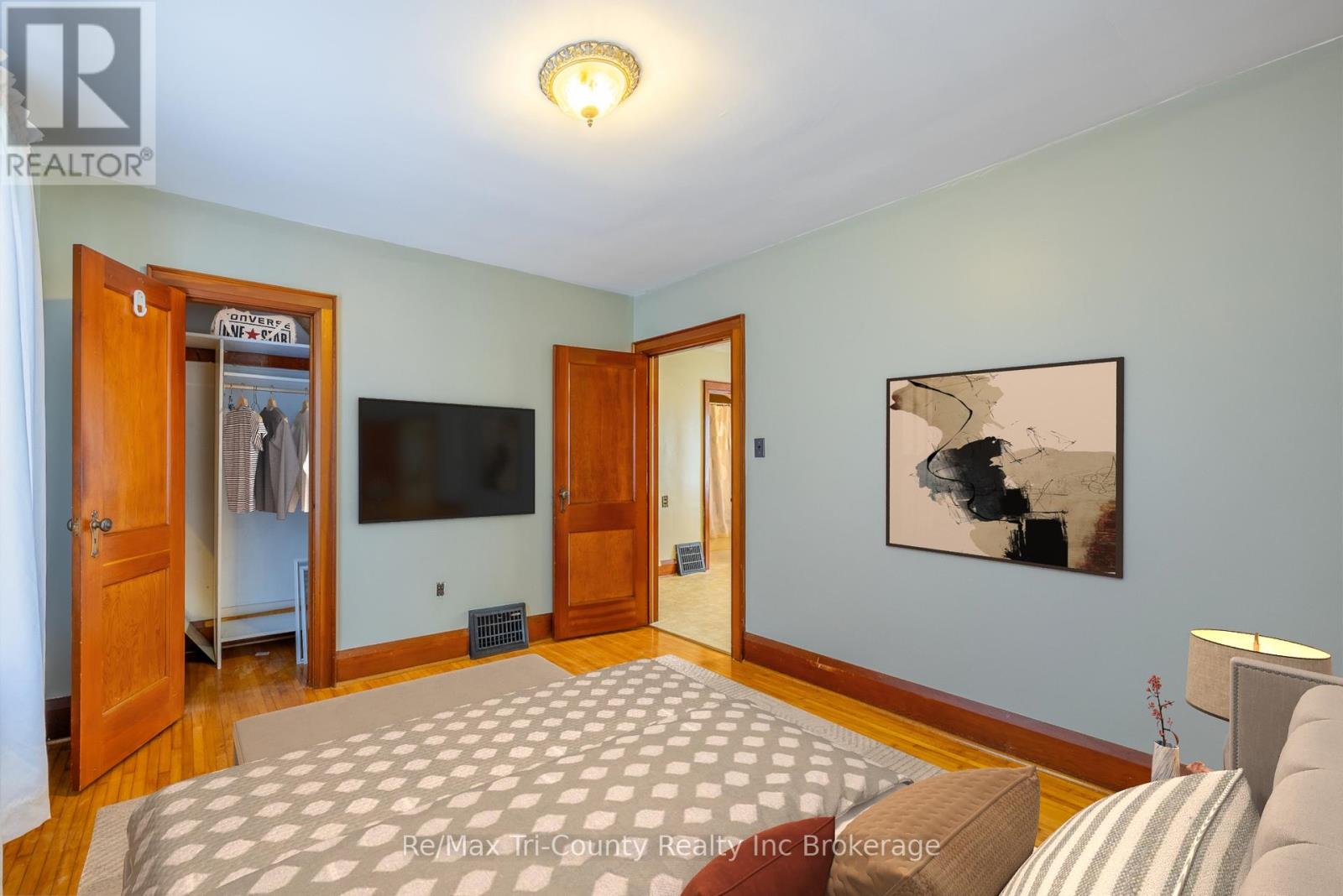 956 Mid-Nwal Tline Road, Norfolk, Ontario N0J 1E0 - Photo 21 - X12120812