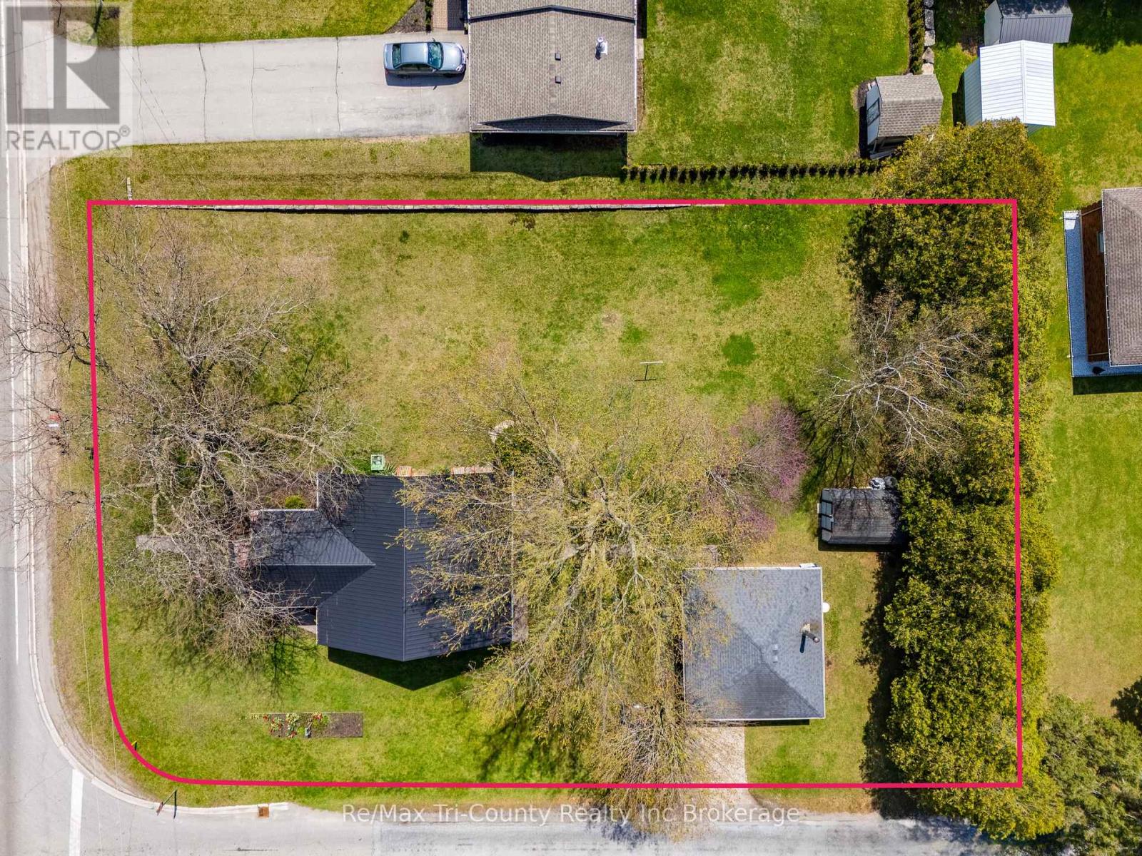 956 Mid-Nwal Tline Road, Norfolk, Ontario N0J 1E0 - Photo 40 - X12120812