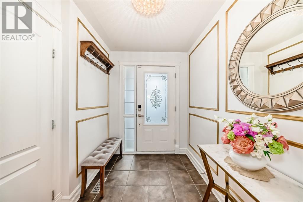 Property at 232 Valhalla Crescent NW image 3