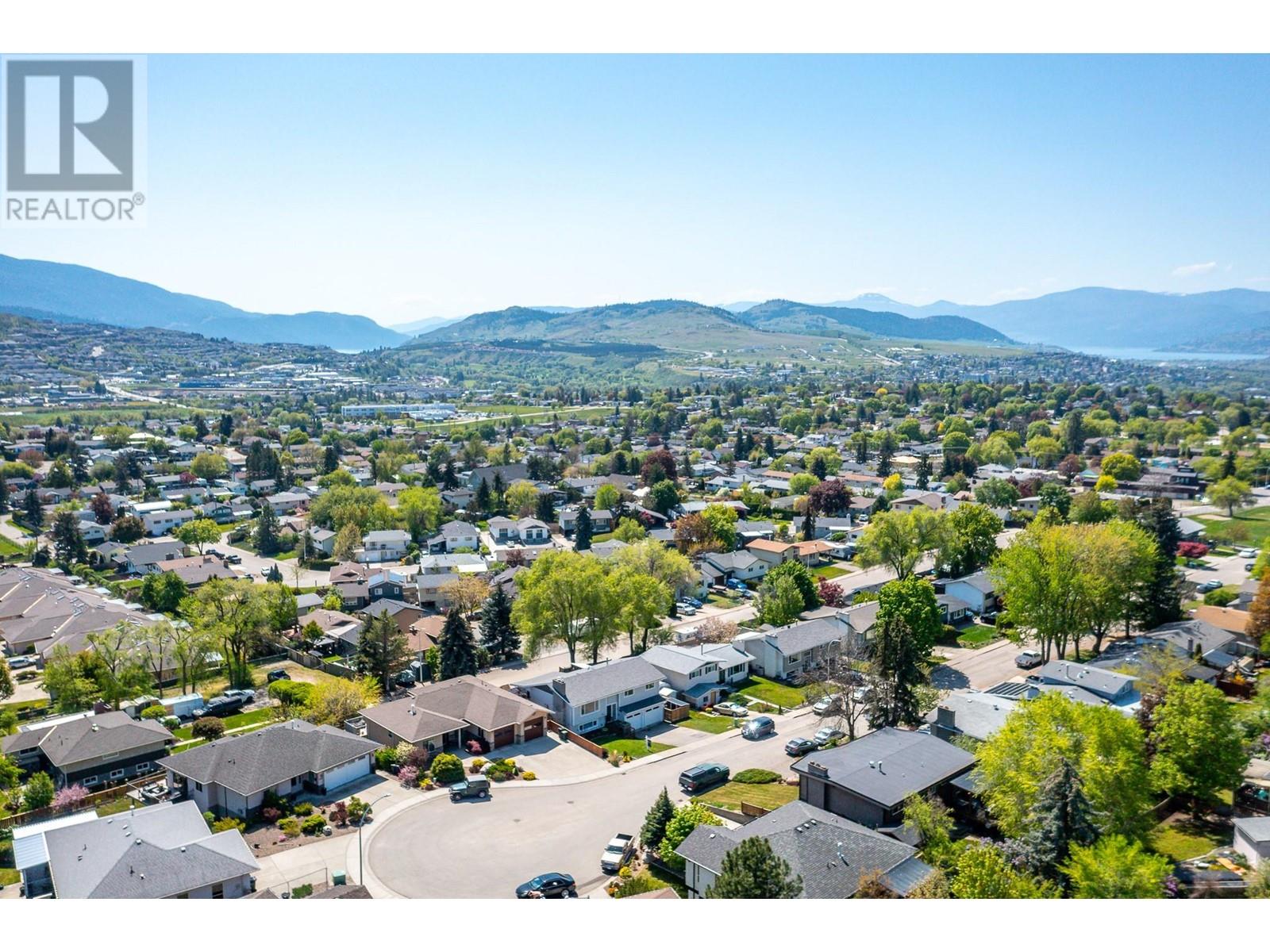 1006 33 Avenue, Vernon, British Columbia  V1T 6R7 - Photo 39 - 10345806