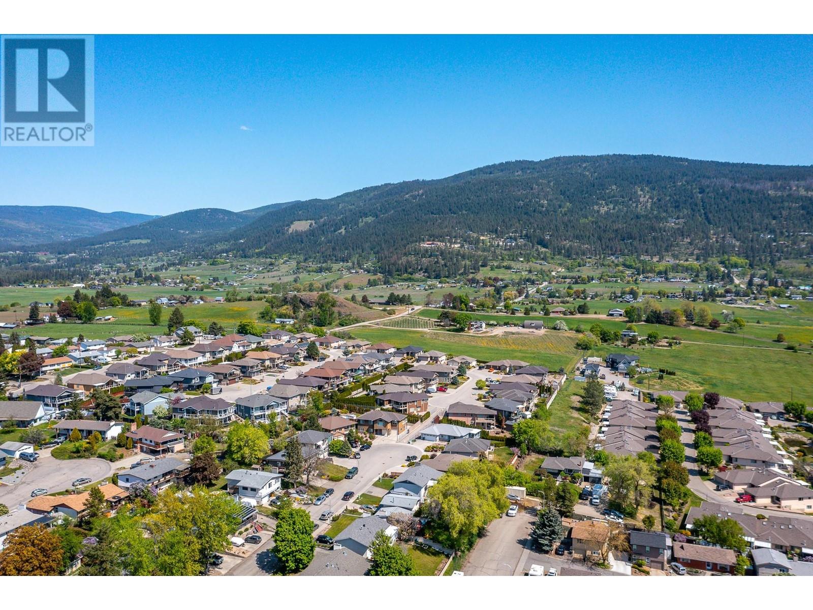 1006 33 Avenue, Vernon, British Columbia  V1T 6R7 - Photo 47 - 10345806