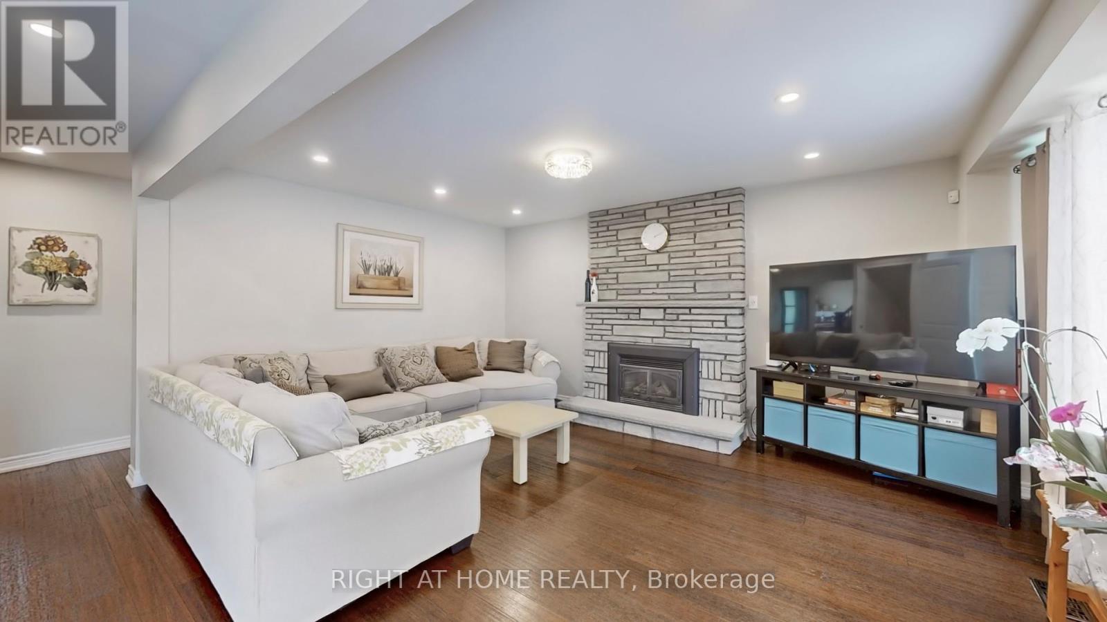199 Biscayne Boulevard, Georgina, Ontario  L4P 3L5 - Photo 16 - N12104642
