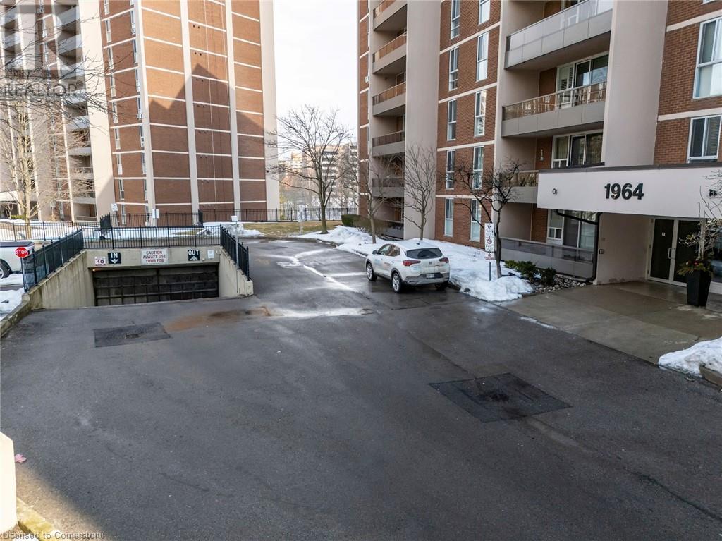 Property at 1964 MAIN Street W Unit# 903 image 4