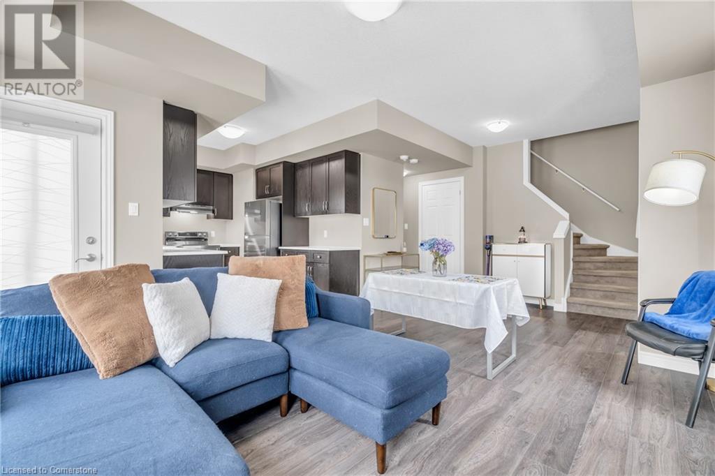 39 Kay Crescent Unit# 25, Guelph, Ontario  N1L 1H1 - Photo 3 - 40697545
