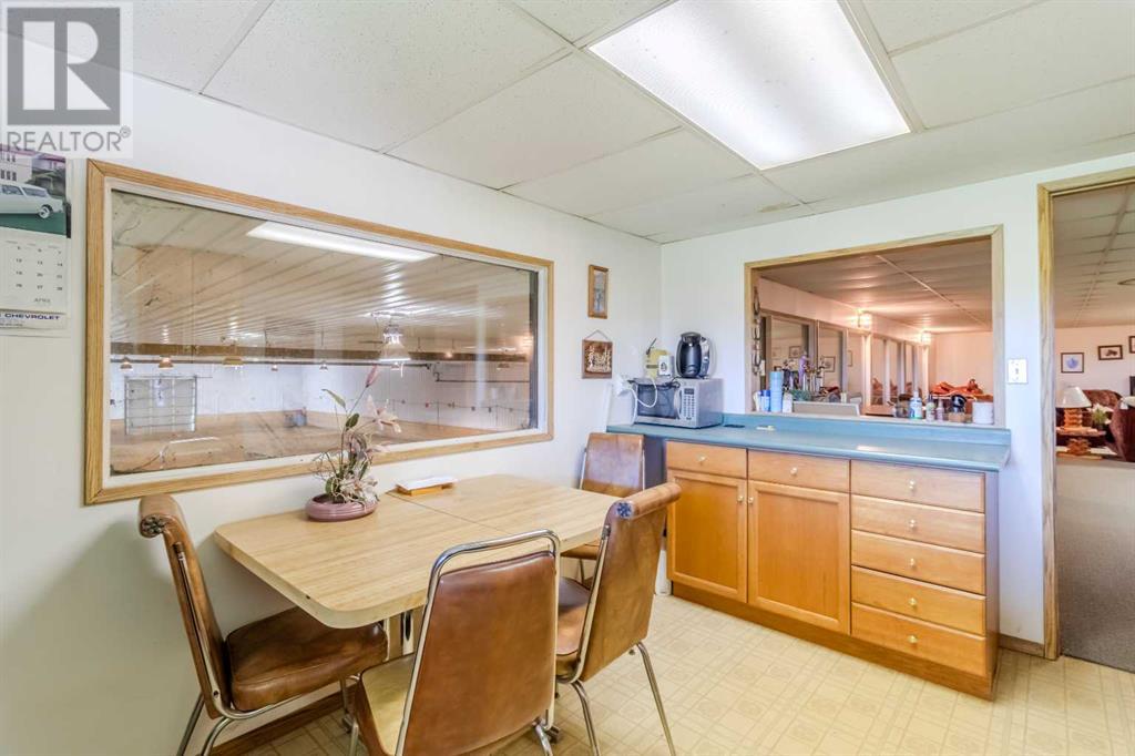 38259 Range Road 261 A, Rural Red Deer County, Alberta  T4E 0S8 - Photo 13 - A2146666