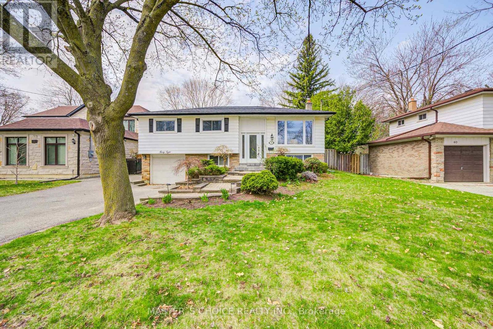 38 SCIBERRAS ROAD, Markham, Ontario