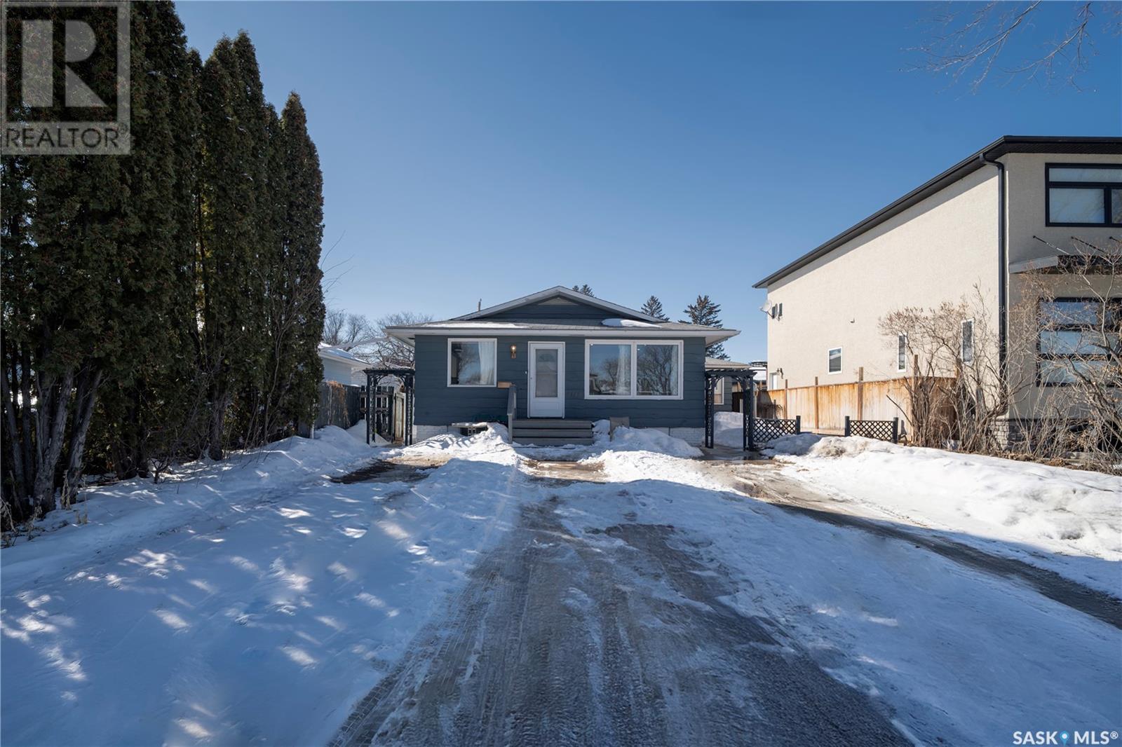 1413-1415 Prince Of Wales Avenue, Saskatoon, Saskatchewan  S7K 3C9 - Photo 1 - SK004565