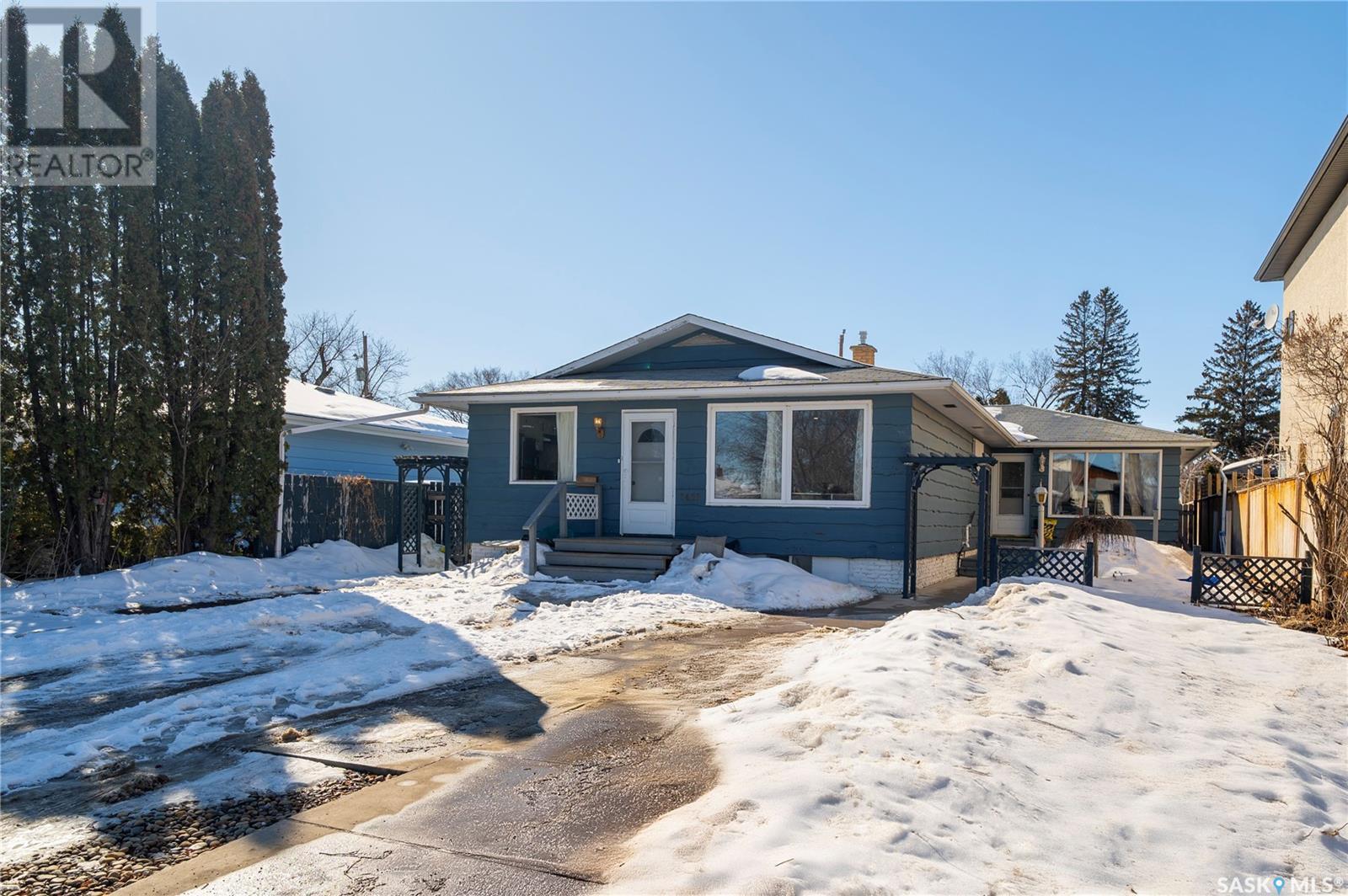 1413-1415 Prince Of Wales Avenue, Saskatoon, Saskatchewan  S7K 3C9 - Photo 2 - SK004565