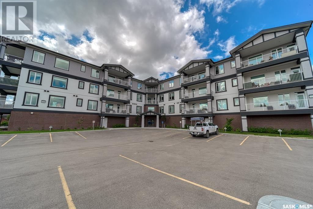 204 3581 Evans COURT, regina, Saskatchewan