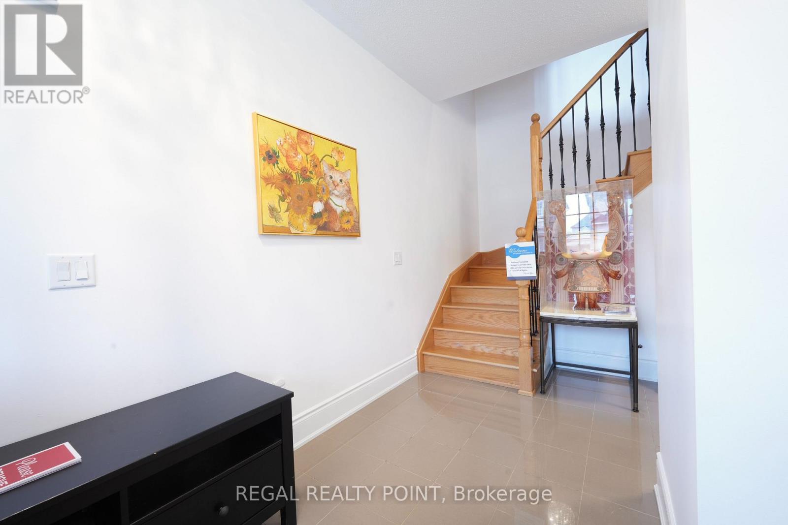 33 Vinod Road, Markham (Cornell), Ontario  L6B 0X9 - Photo 2 - N12122740