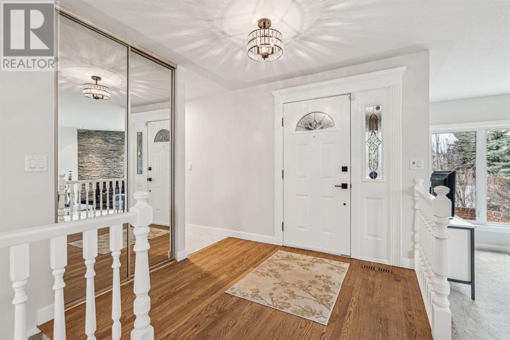 Property at 9124 Oakmount Drive SW image 3