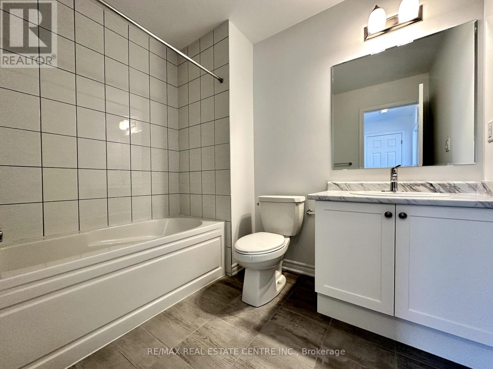 119 Pearen Lane, Barrie, Ontario  L9J 0G5 - Photo 16 - S12122746