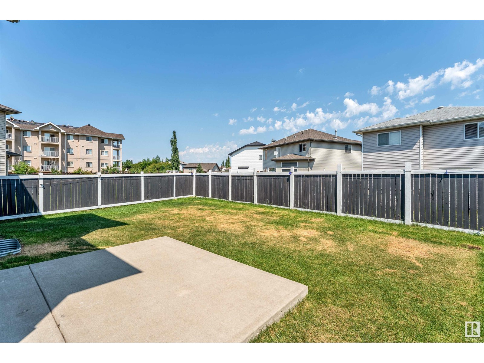Property at 3411 23 ST NW image 4