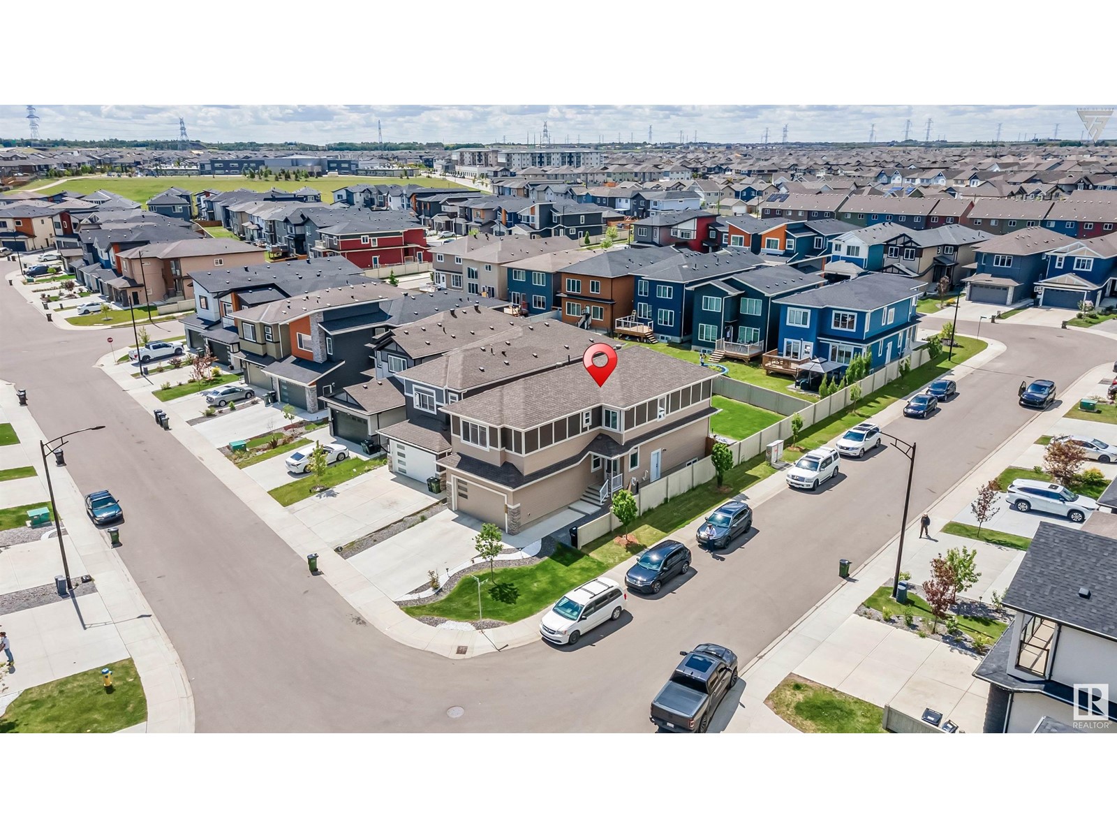 1928 21 ST NW, Edmonton, Alberta