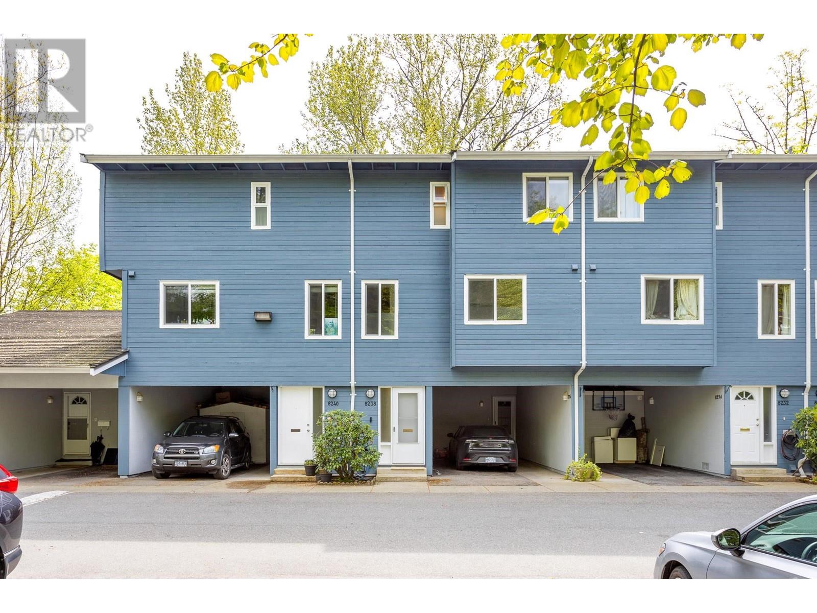 8238 AMBERWOOD PLACE, Burnaby, British Columbia