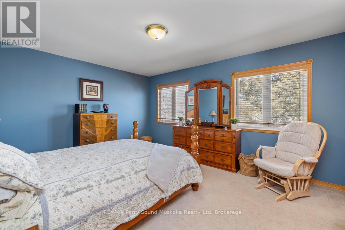 17 Martha Drive, Mckellar, Ontario  P0G 1C0 - Photo 17 - X12047150