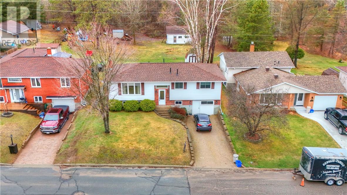 480 Bois Street, Espanola, Ontario  P5E 1A7 - Photo 3 - 2121246