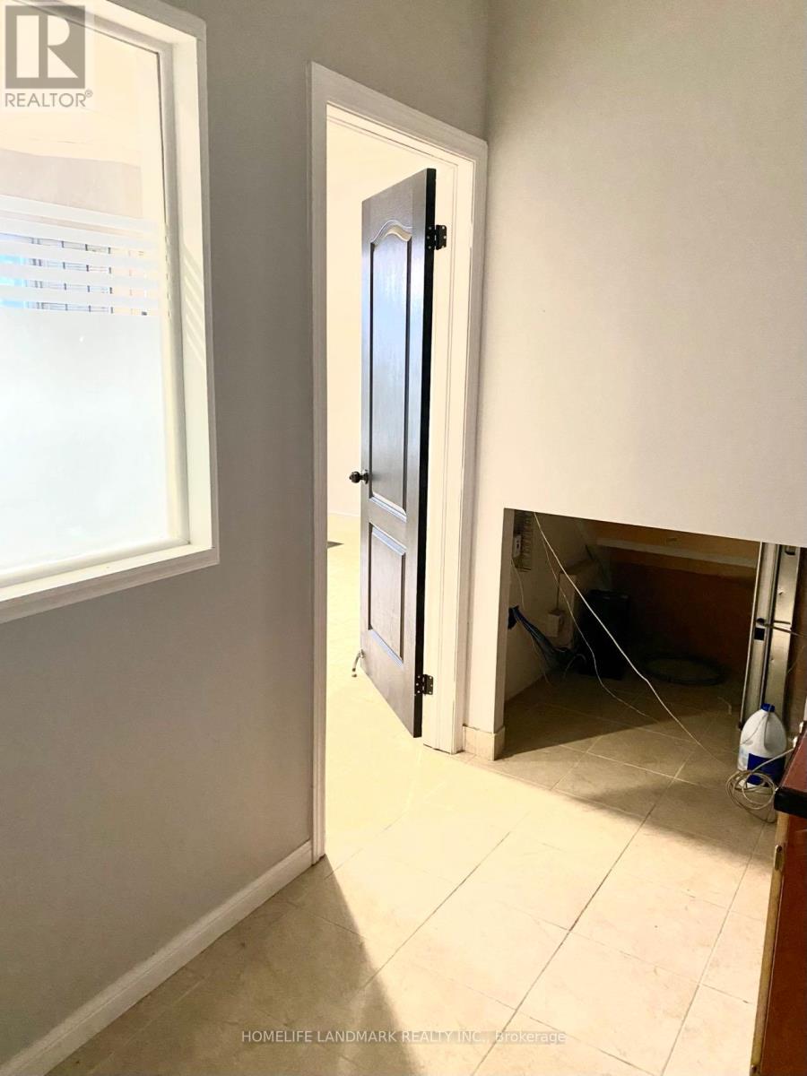 105 - 2351 Kennedy (Ground Flr) Road, Toronto, Ontario  M1T 3G9 - Photo 8 - E12122751