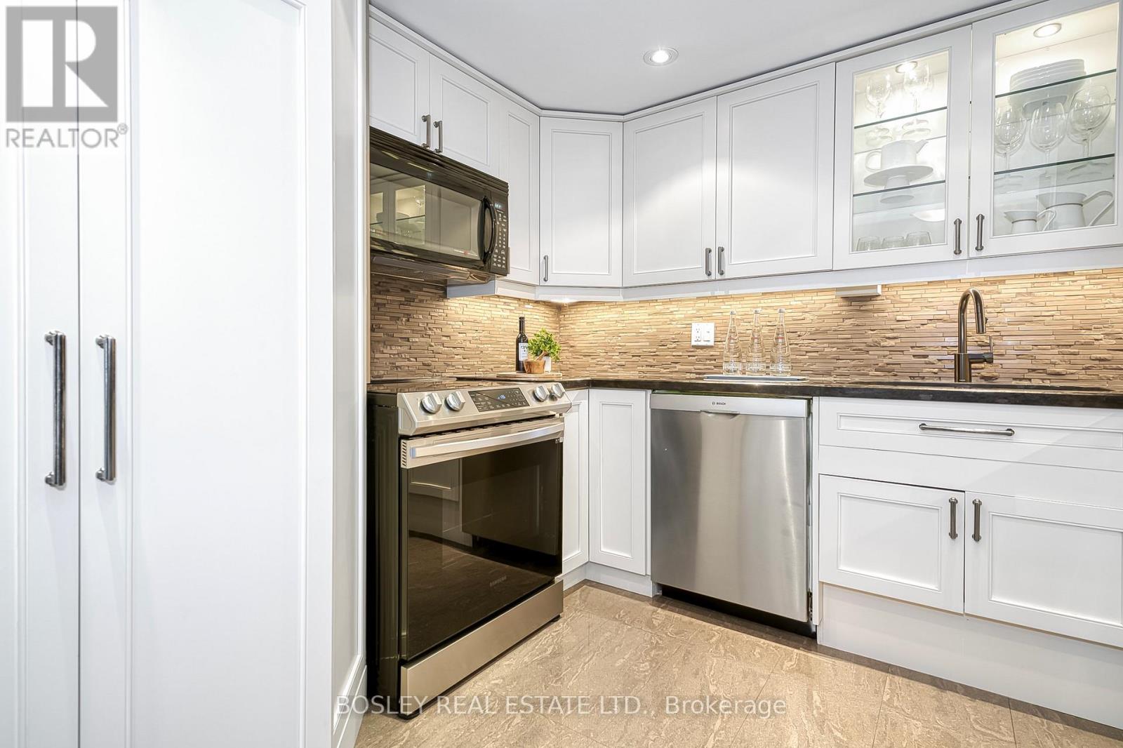 402 - 135 George Street S, Toronto, Ontario  M5A 4E8 - Photo 23 - C12108231