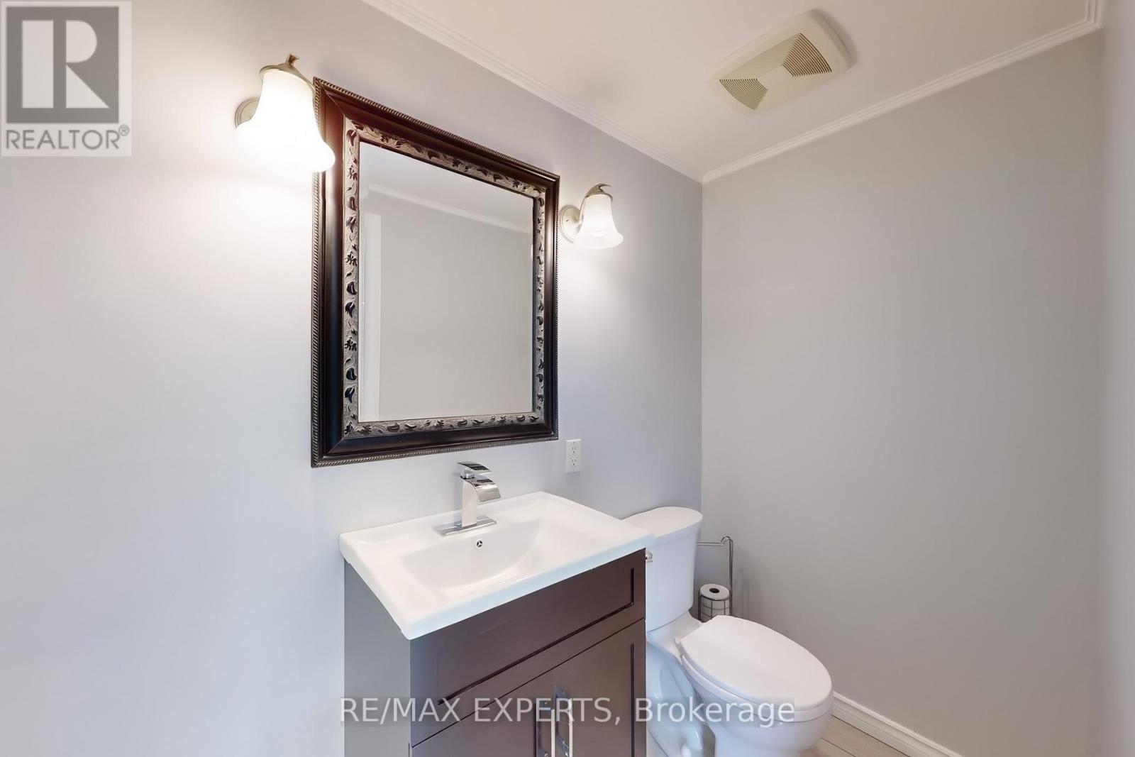 92 Clover Ridge Drive E, Ajax, Ontario  L1S 1G7 - Photo 13 - E12122291