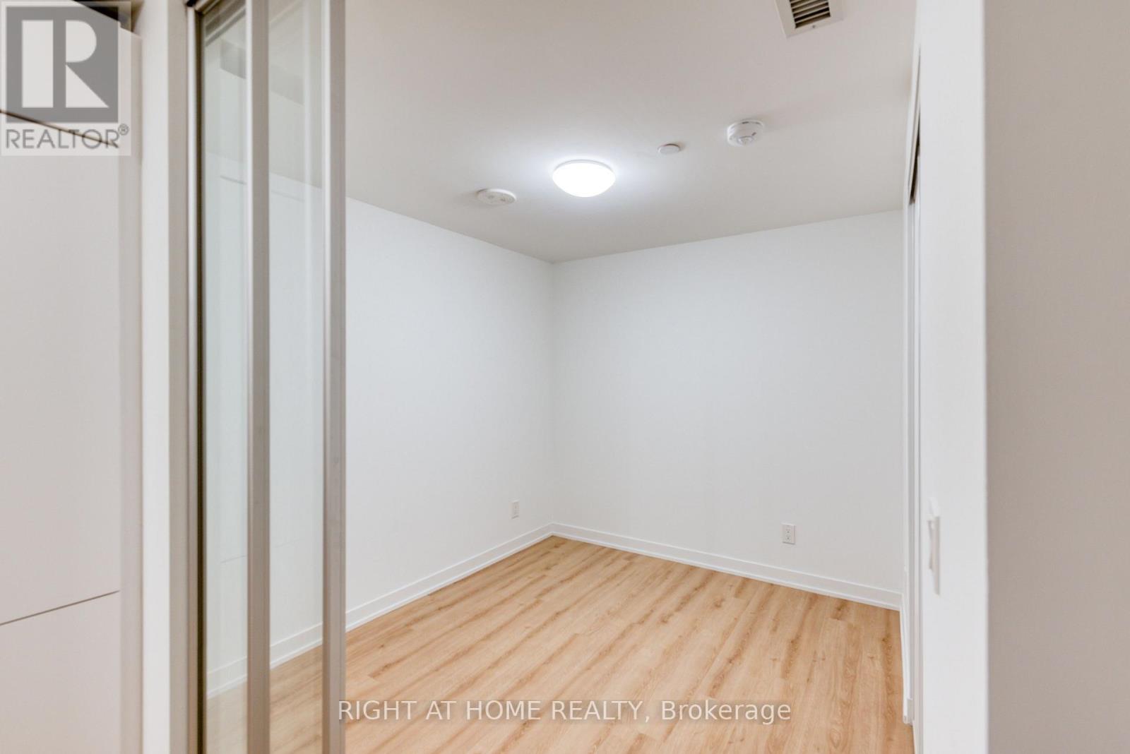 2208 - 319 Jarvis Street, Toronto, Ontario  M5B 2C2 - Photo 17 - C12122775