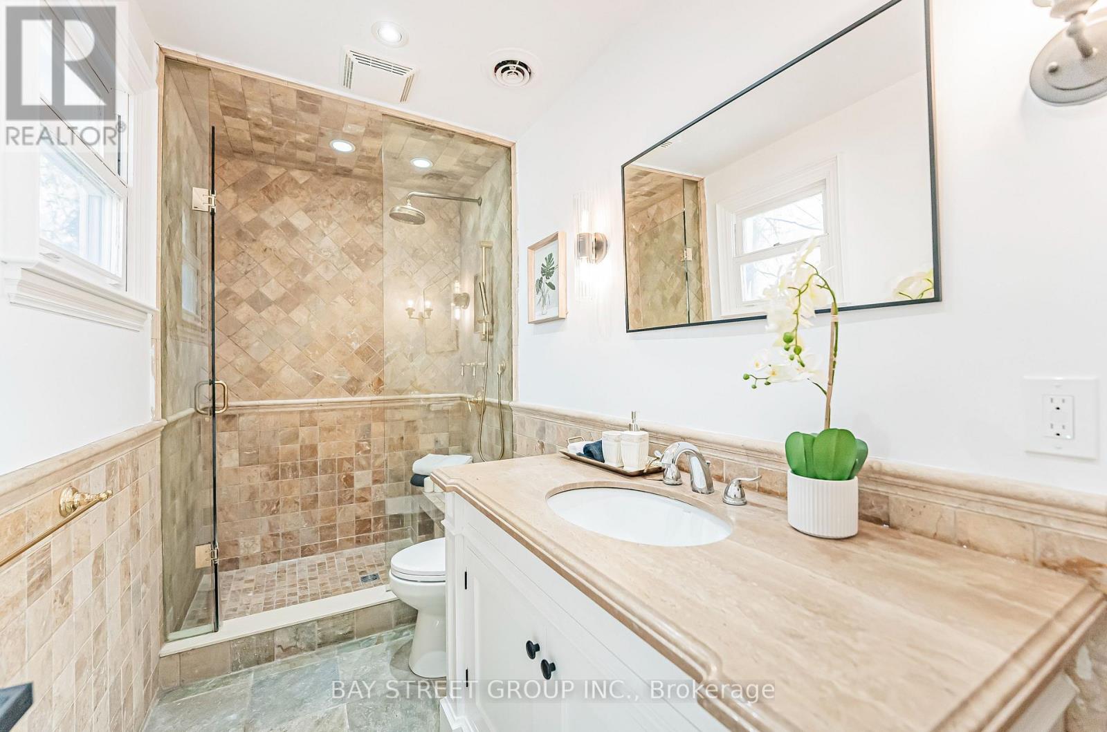 34 Ferrah Street, Markham, Ontario  L3R 1N5 - Photo 21 - N12122759