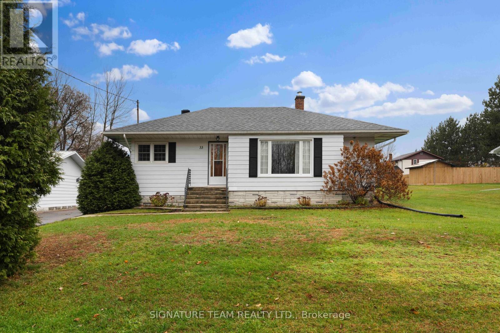 33 Roche Street, Killaloe, Ontario  K0J 2A0 - Photo 28 - X12122781