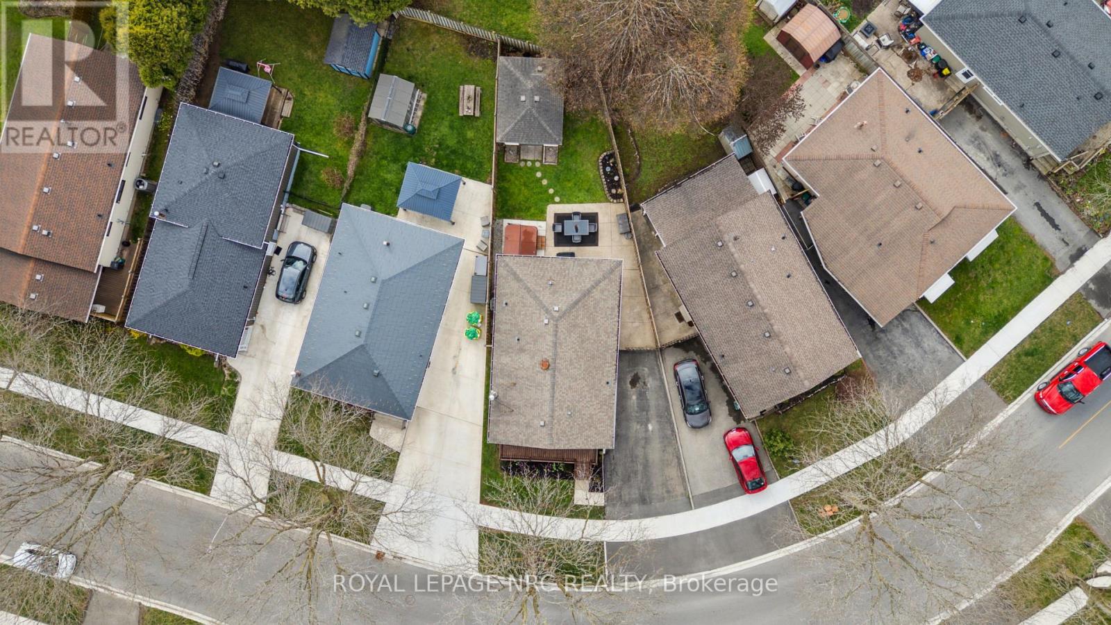 5728 Heritage Drive, Niagara Falls (Church's Lane), Ontario  L2J 3J8 - Photo 3 - X12122787