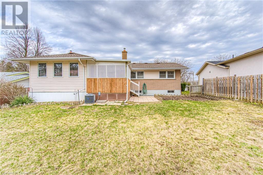 211 Lakeside Drive, Kitchener, Ontario  N2M 4C7 - Photo 40 - 40722815