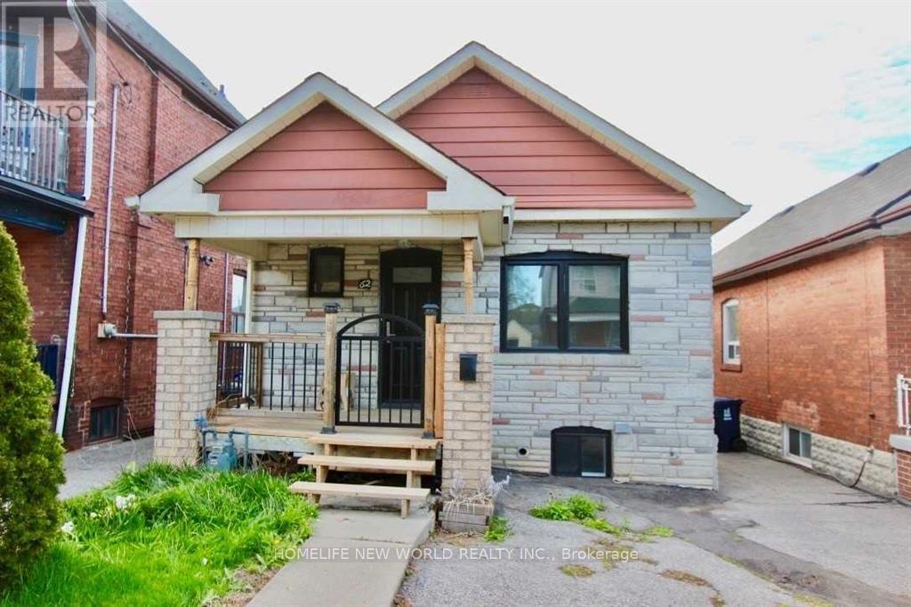 LOWER - 62 BELVIDERE AVENUE, toronto (oakwood village), Ontario