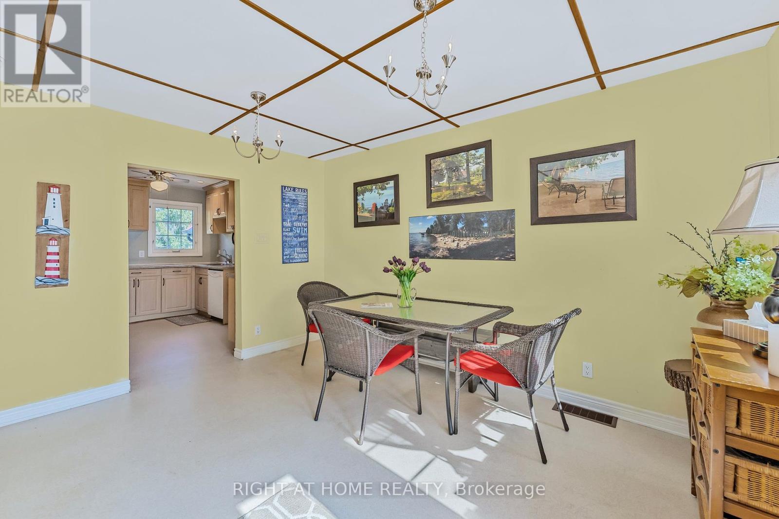 113 Minnetonka Road, Innisfil, Ontario  L9S 2V8 - Photo 11 - N12122791