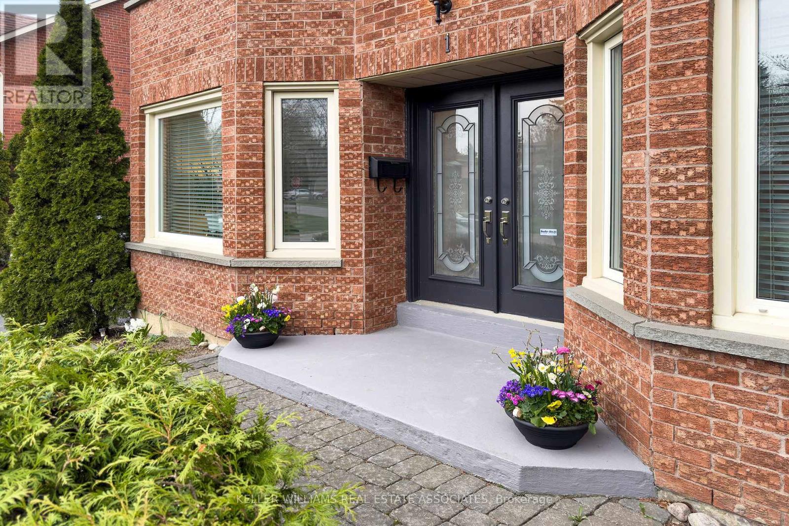 Property at 1 BROOKBANK COURT image 3