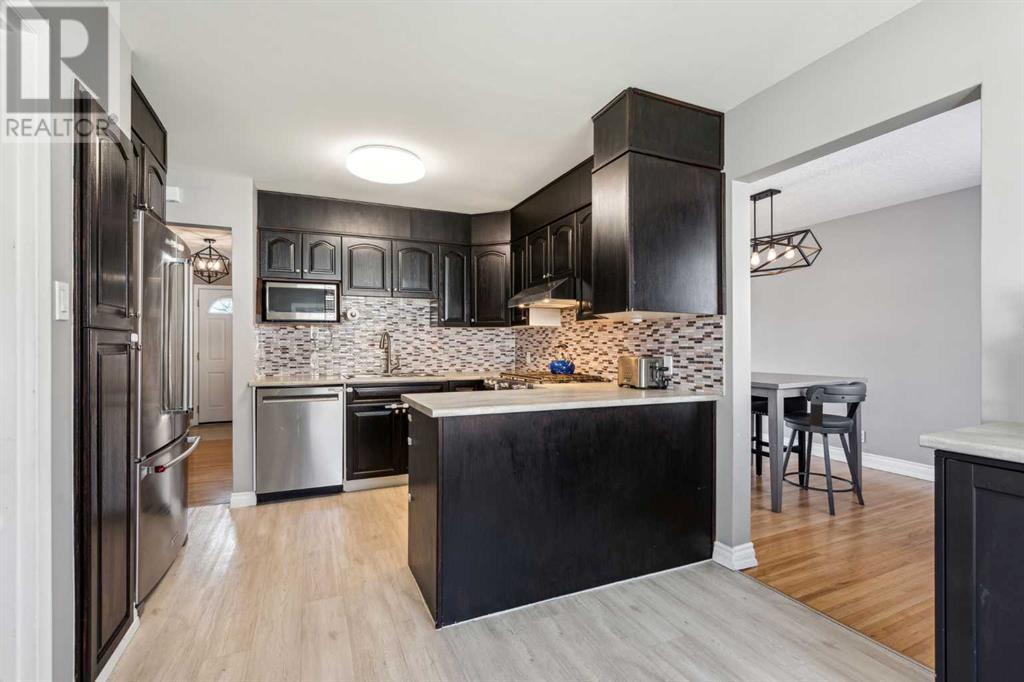 68 Chancellor Way Nw, Calgary, Alberta  T2K 1Y2 - Photo 16 - A2215544