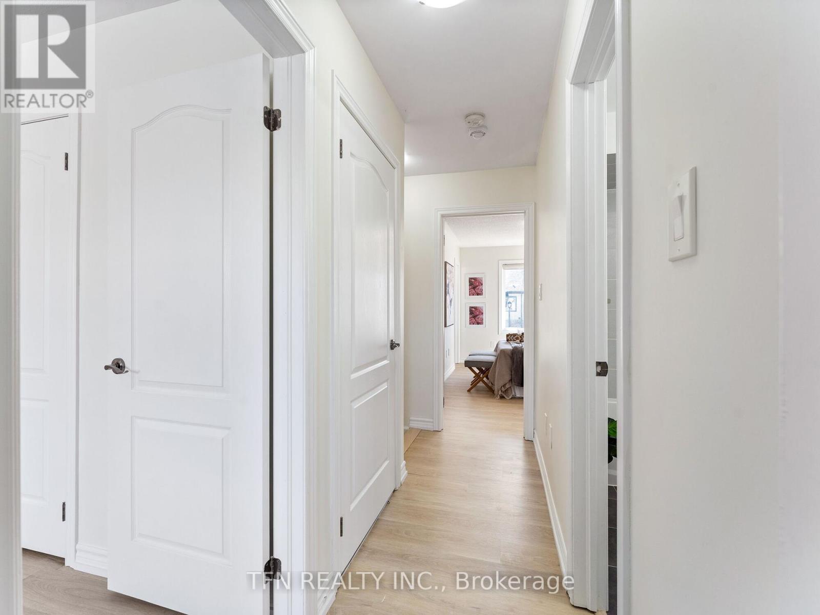 9 Cygnus Crescent, Barrie, Ontario  L4M 0K6 - Photo 10 - S12110344