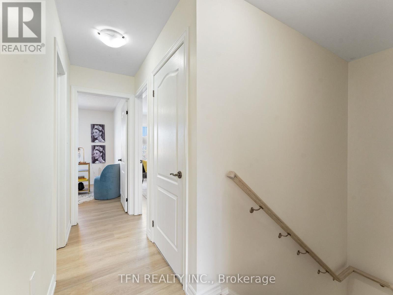 9 Cygnus Crescent, Barrie, Ontario  L4M 0K6 - Photo 9 - S12110344
