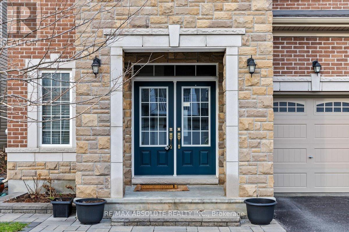 Property at 208 ASPER TRAIL CIRCLE image 3