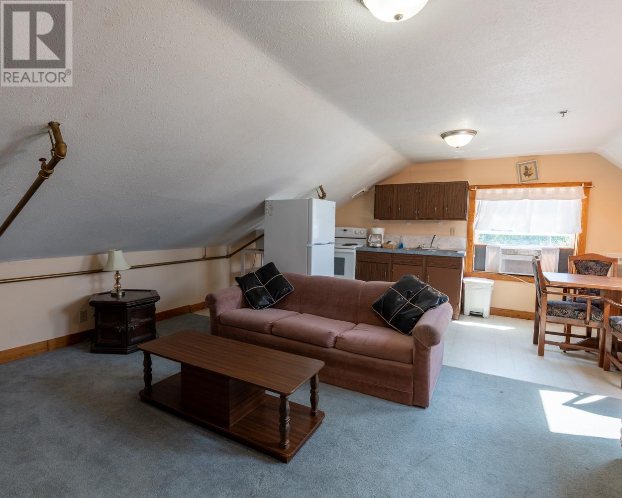 92 4th Avenue, Nakusp, British Columbia  V0G 1R1 - Photo 44 - 2473068