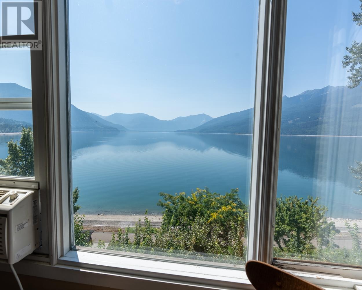 92 4th Avenue, Nakusp, British Columbia  V0G 1R1 - Photo 56 - 2473068