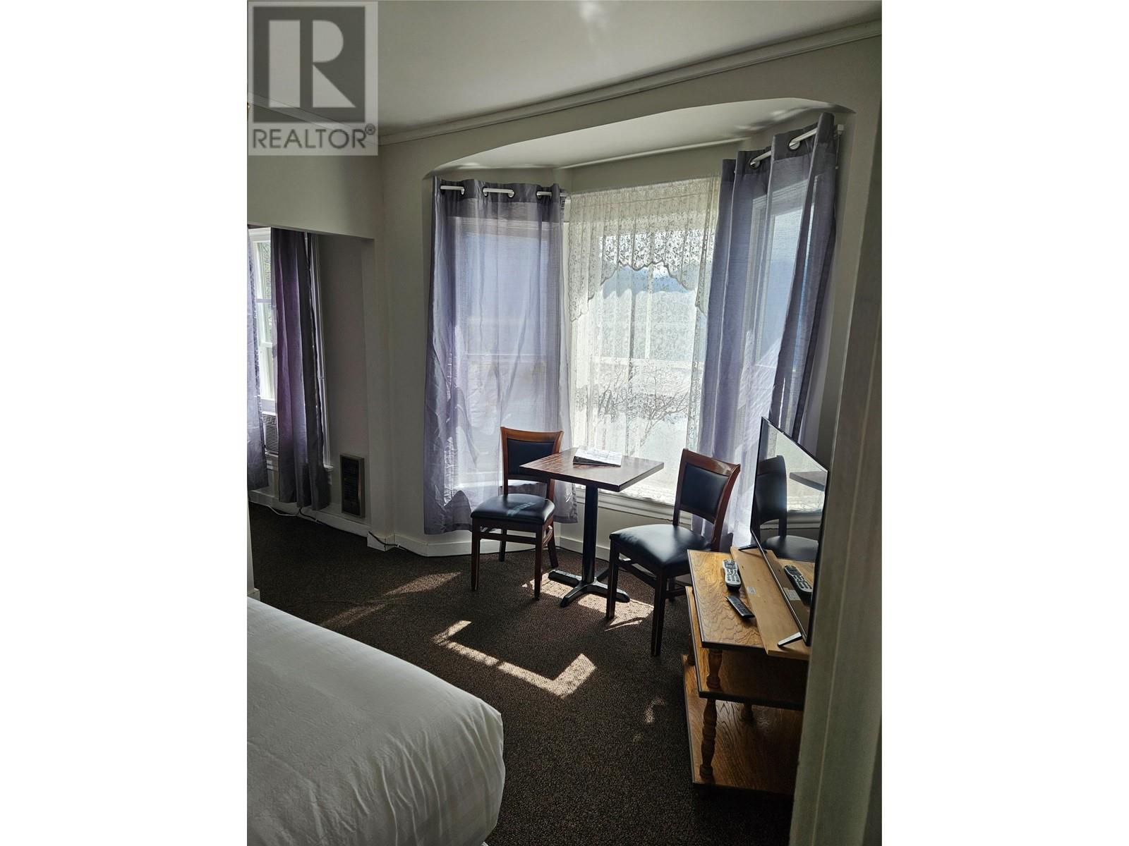 92 4th Avenue, Nakusp, British Columbia  V0G 1R1 - Photo 46 - 2473068