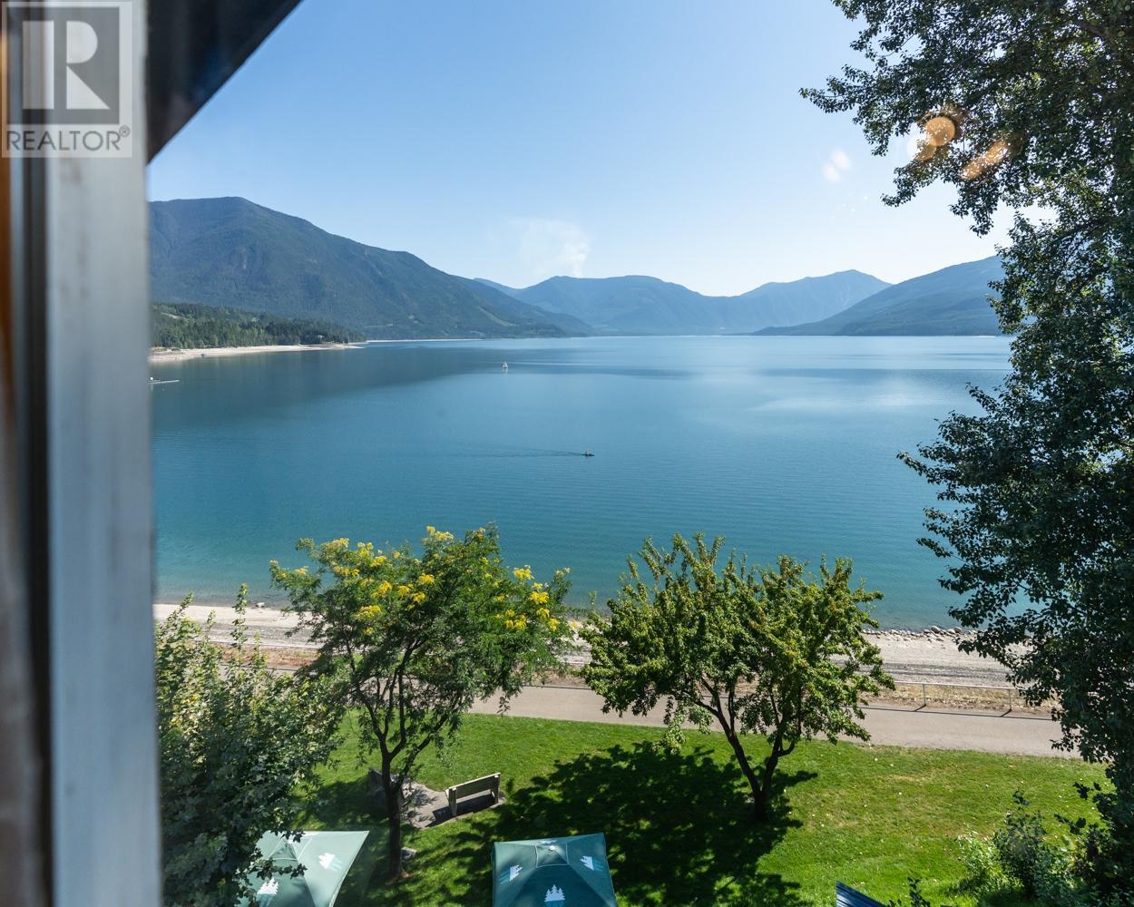 92 4th Avenue, Nakusp, British Columbia  V0G 1R1 - Photo 64 - 2473068