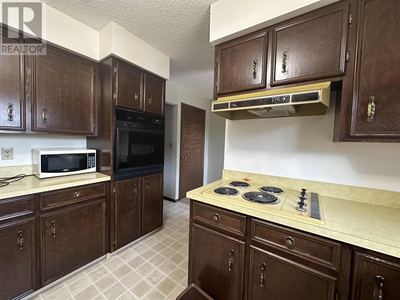 Property at 3861 HWY 11/71 image 5