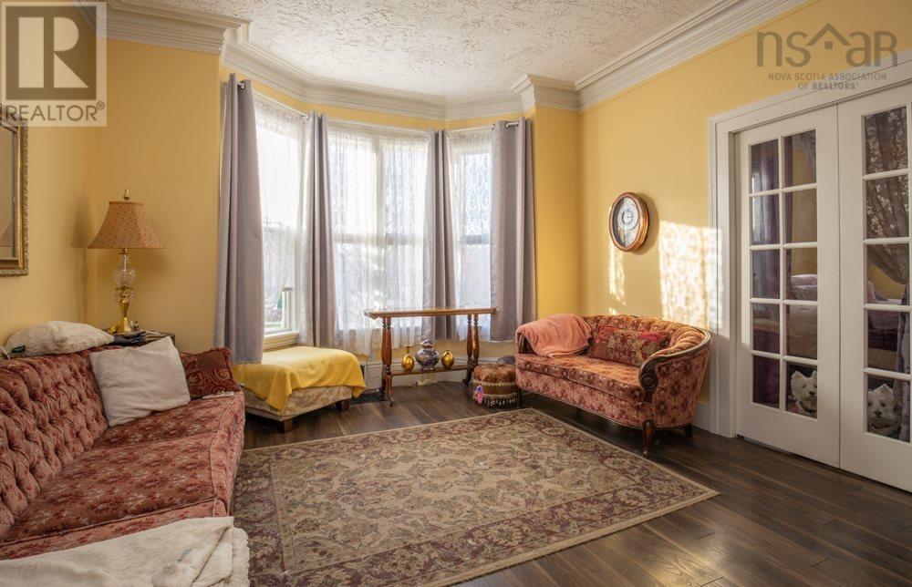 45 Alma Street, Yarmouth, Nova Scotia  B5A 3G7 - Photo 6 - 202509748