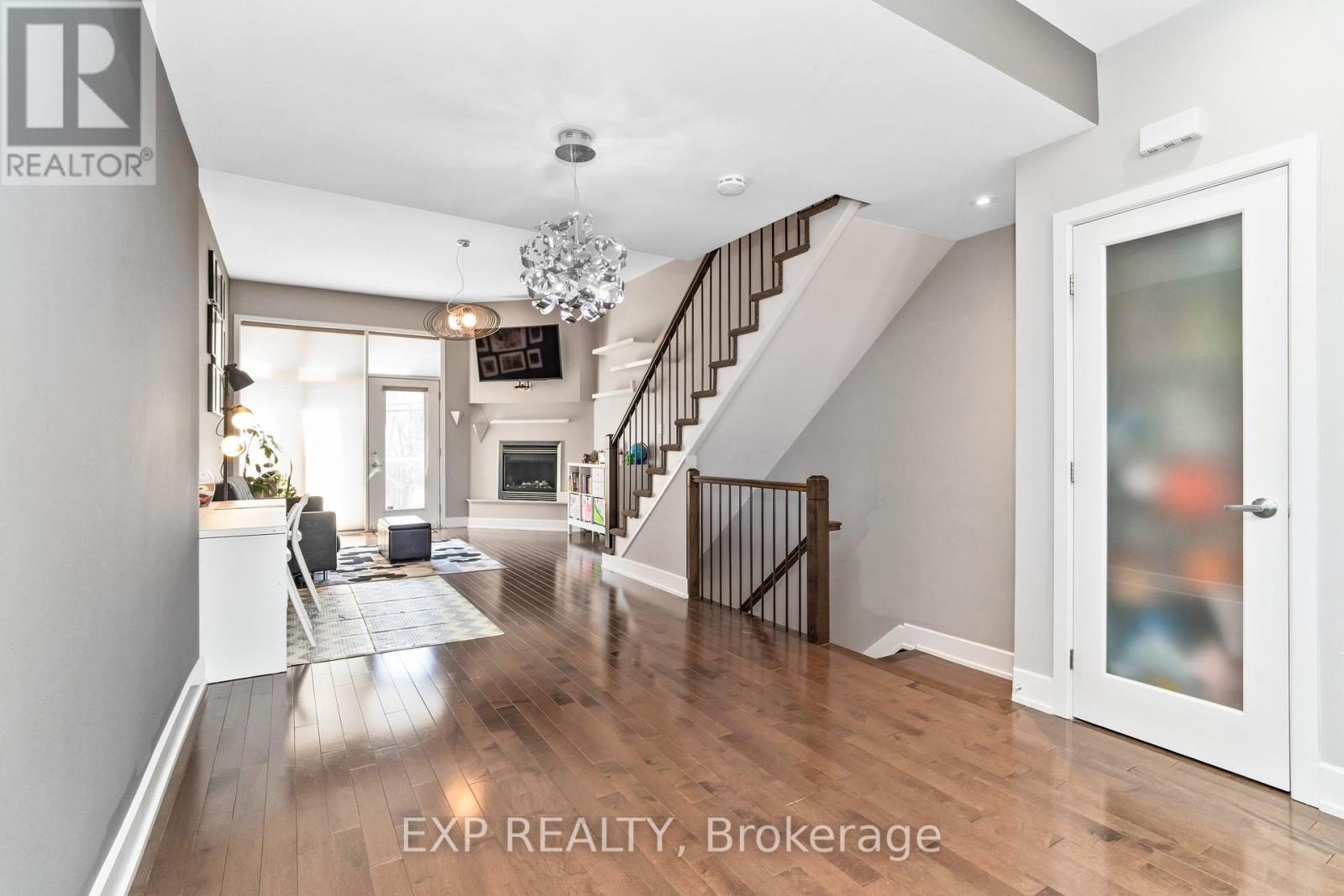57d Young Street, Ottawa, Ontario  K1S 5T5 - Photo 8 - X12122824