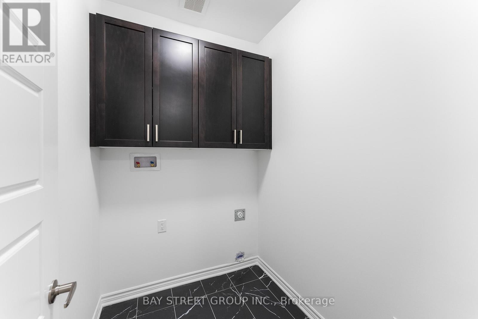 3316 Marchington Square, Pickering, Ontario  L1X 0N9 - Photo 21 - E12122815
