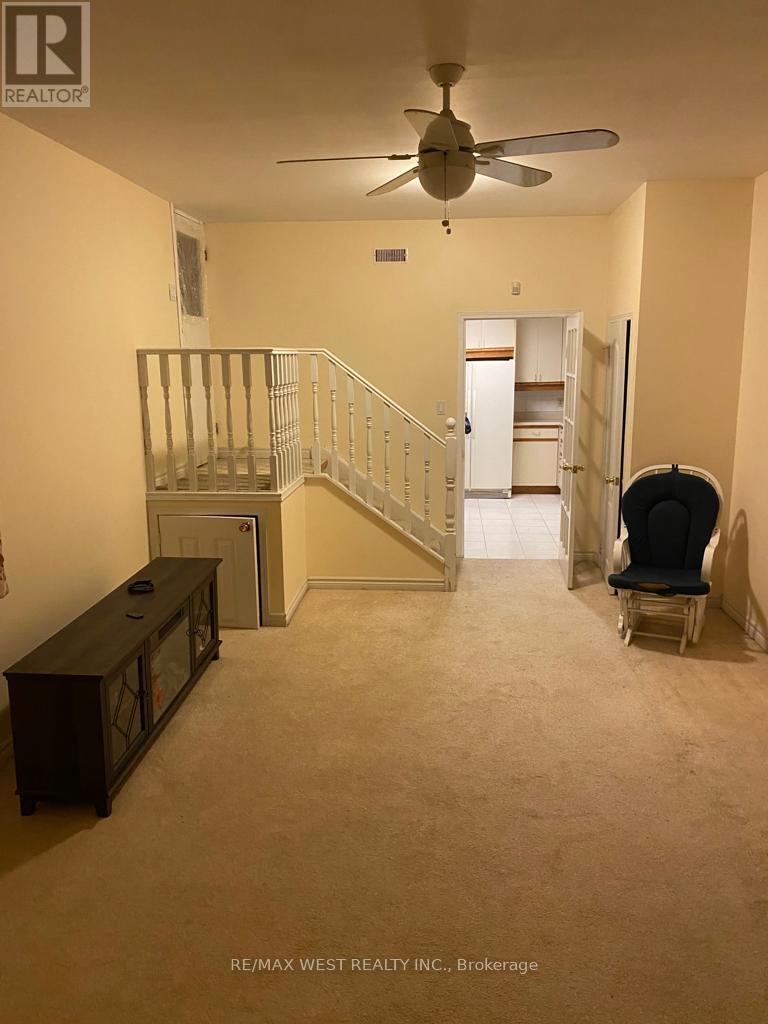 254 The West Way, Toronto, Ontario  M9R 1G2 - Photo 5 - W12107407