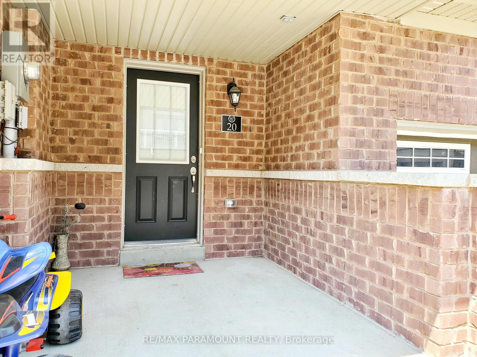 20 - 570 Linden Drive, Cambridge, Ontario  N3H 0C9 - Photo 3 - X12122818